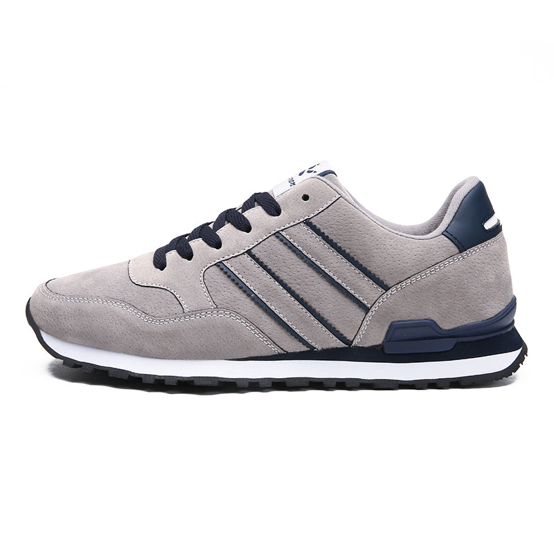 Men's leather casual sneakers with plush lining
